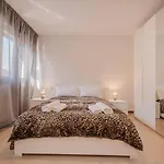 Unico 8, 4 Ospiti, Parcheggio Gratis, 10 Minuti Da Venezia * Mestre
