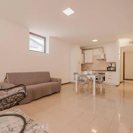 4 Ospiti, Parcheggio Gratis, 10 Minuti Da Venezia *