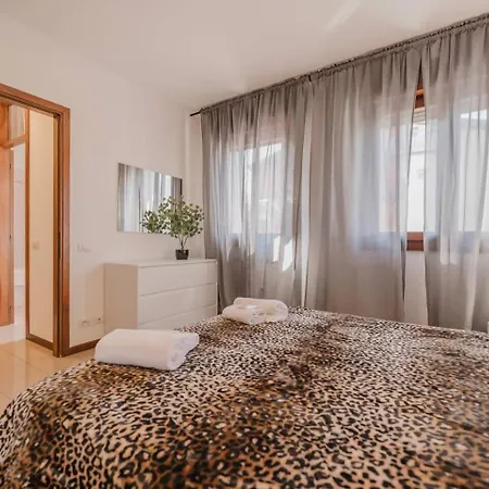 Unico 8, 4 Ospiti, Parcheggio Gratis, 10 Minuti Da Venezia מסטרה