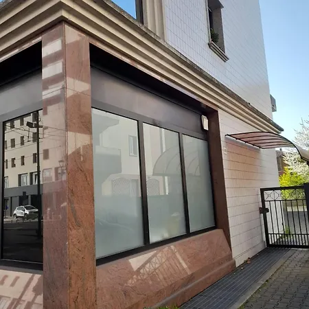 4 Ospiti, Parcheggio Gratis, 10 Minuti Da Venezia * 梅斯特雷