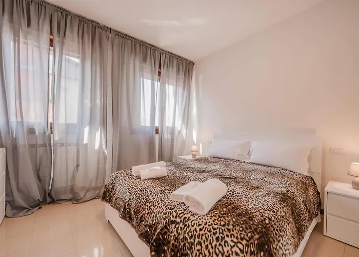 4 Ospiti, Parcheggio Gratis, 10 Minuti Da Venezia